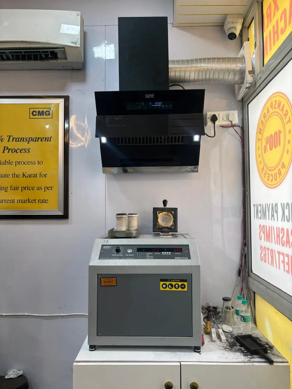 Gold melting and refining setup